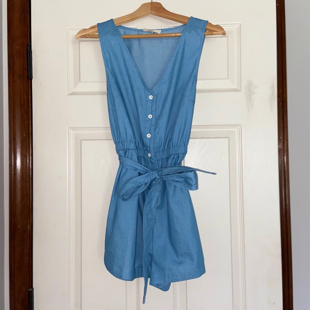 Tie waist romper